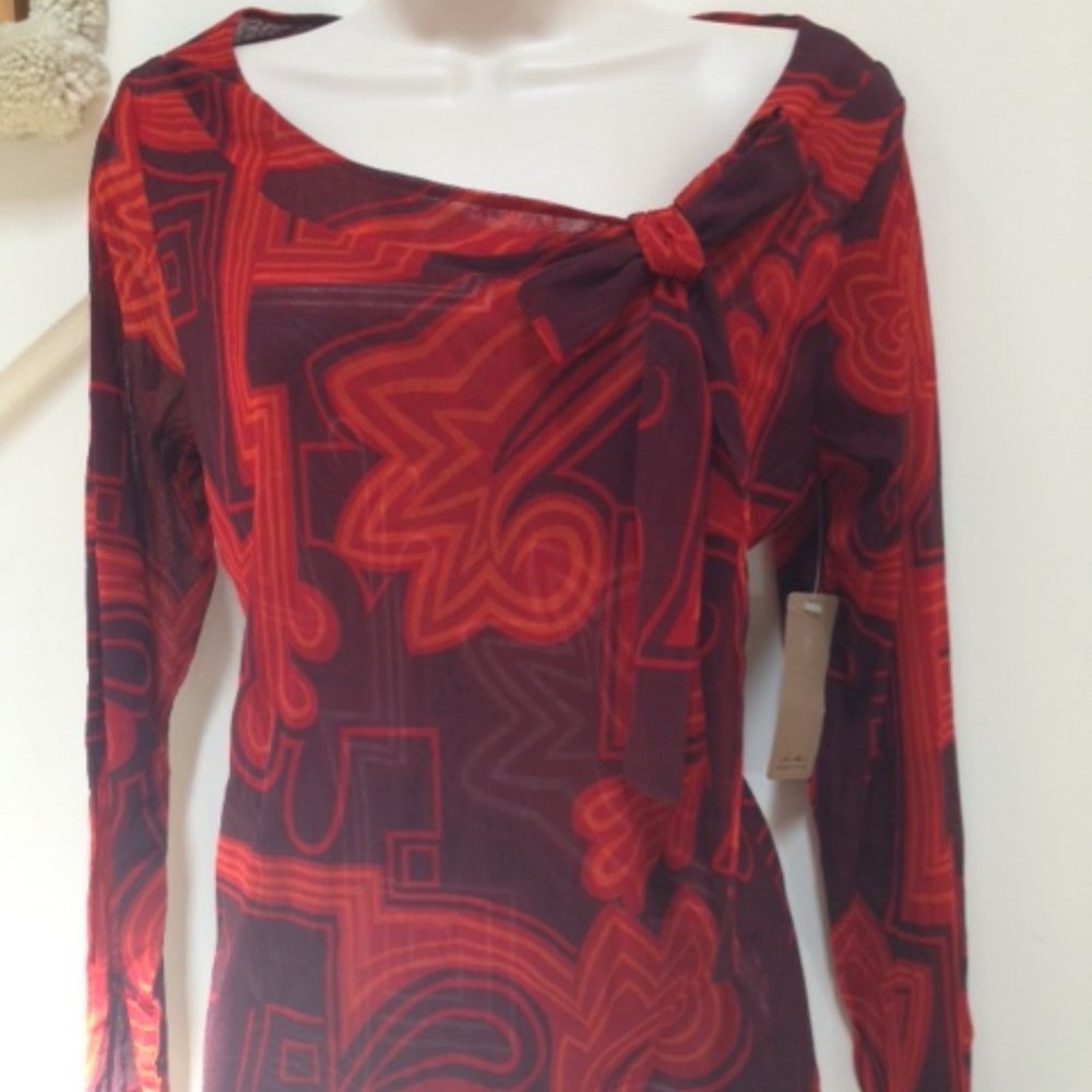 i.e. Blouse, Size PXL, 100% Nylon